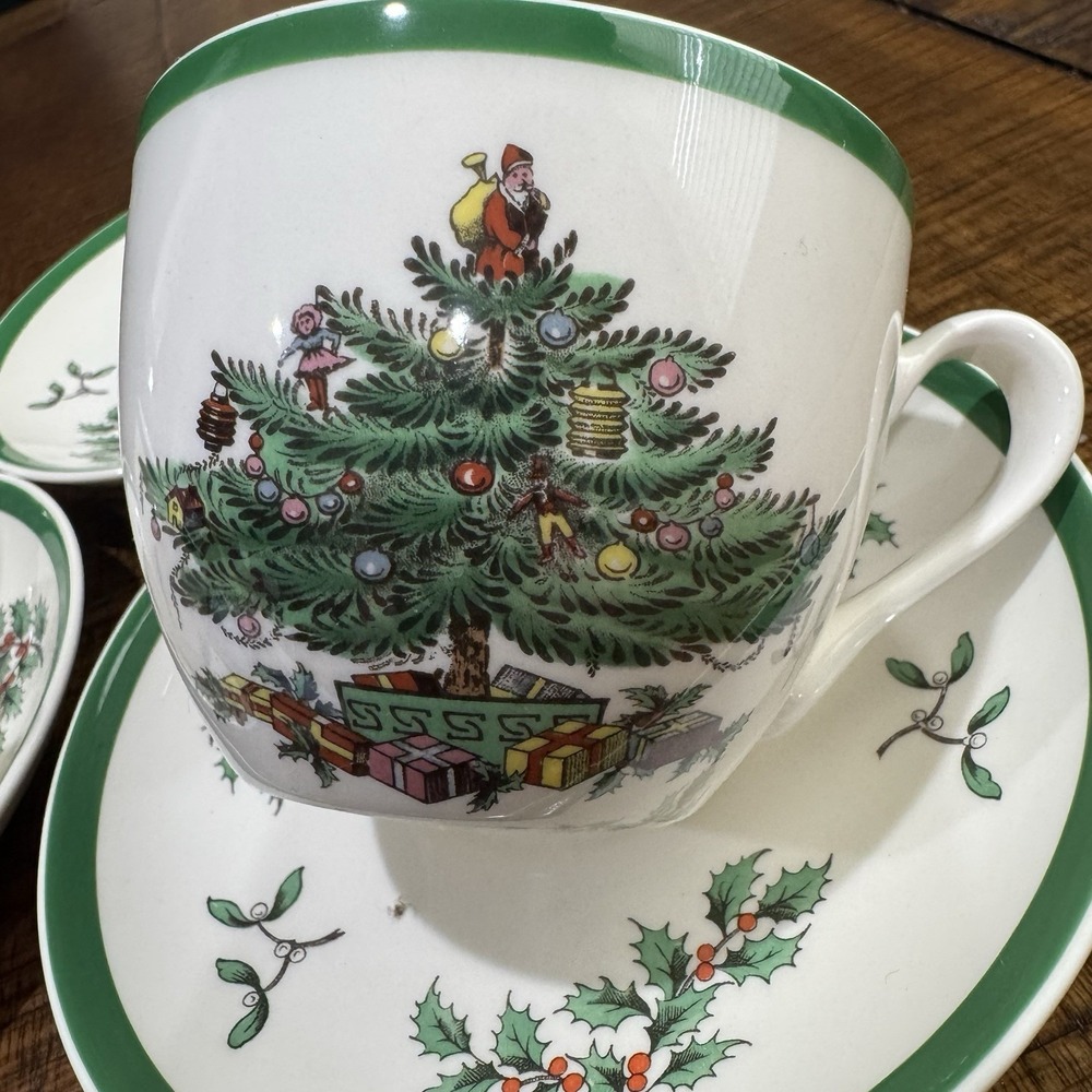 2 SPODE Christmas Tree Cups & 3 Saucers FREE SHIPPING - Picture 4 of 5
